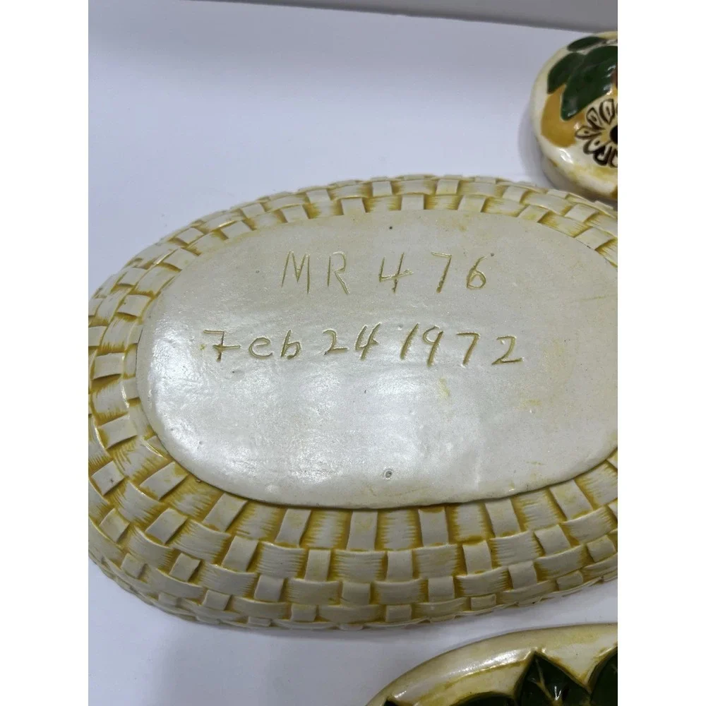 Vintage Ceramic Casserole Dish With Lid Basket Weave Fruit Yellow 10x3